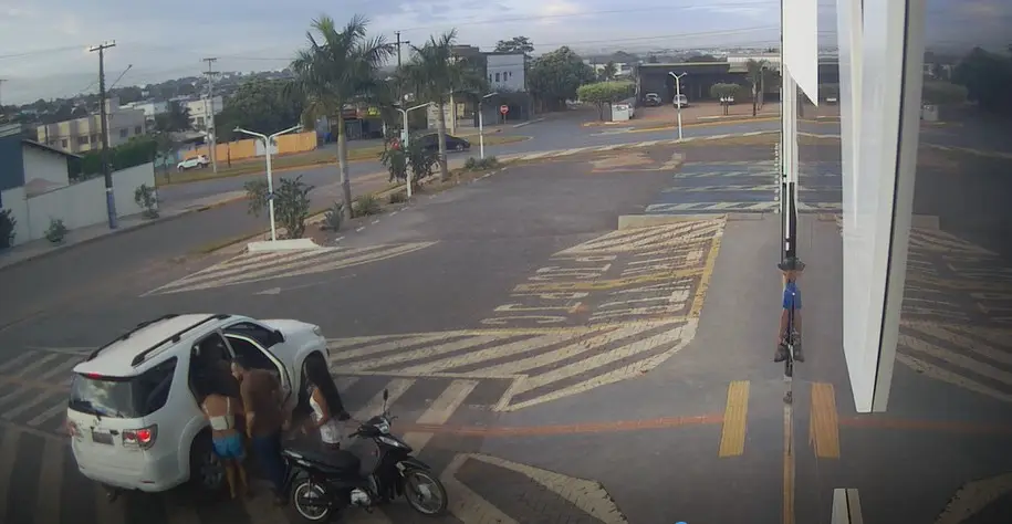 Bebê desacordada após engasgo é salva por policiais civis em MT; veja vídeo