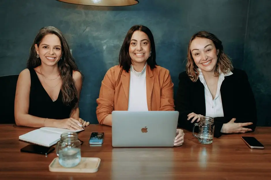 Com o uso da IA, startup brasileira previne quedas entre idosos em Portugal