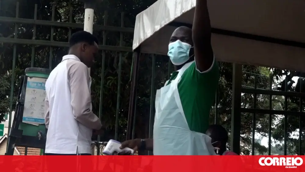 Uganda declara fim do surto de Ébola